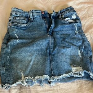 I am selling a jean skirt from Kendal + Kyle clothing brand. Worn maybe twice